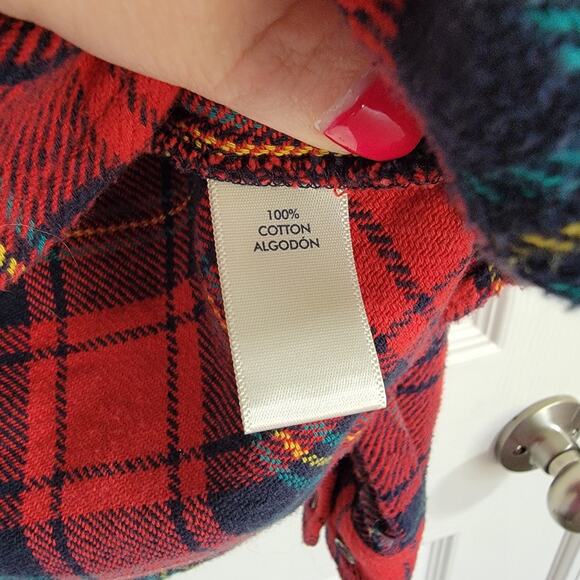 BKE Women’s Flannel Shirt Small Red Plaid Button Up Boyfriend Fit Supersoft - Picture 6 of 6